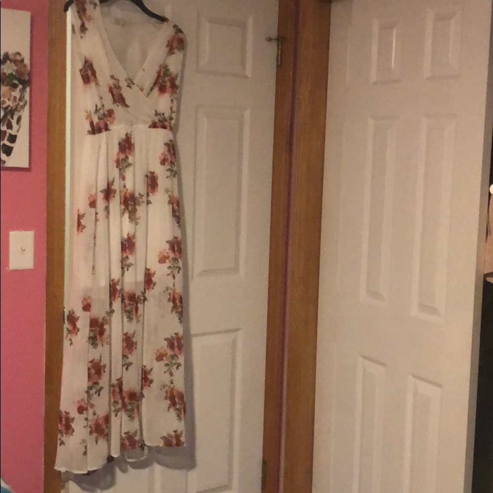 Junior’s Dress